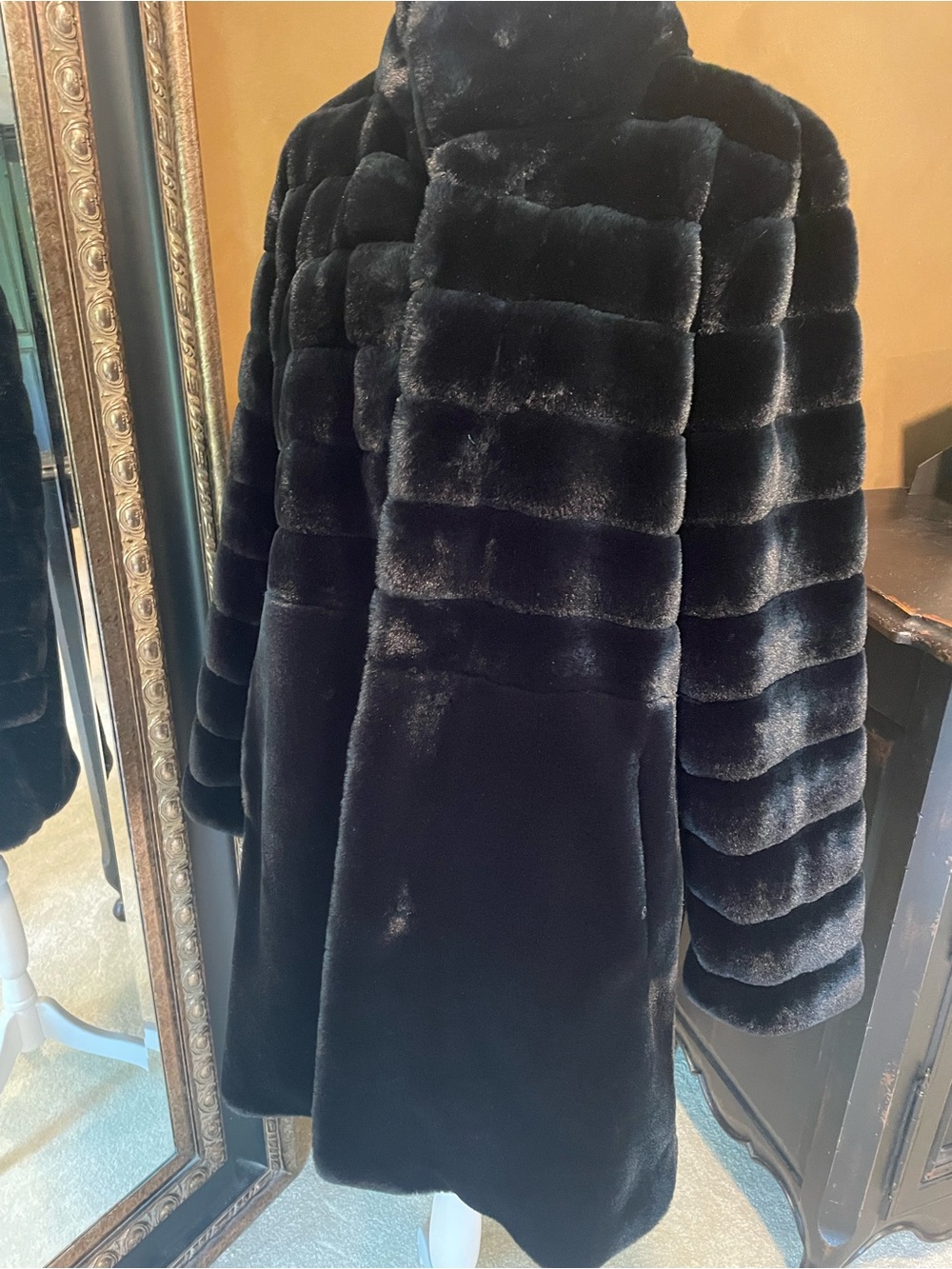 Jones New York Black Faux Fur Teddy Coat